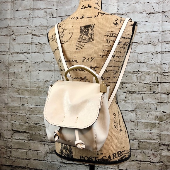 COACH • DERBY BACKPACK/CROSSBODY IN PEBBLE LEATHER - Picture 5 of 8